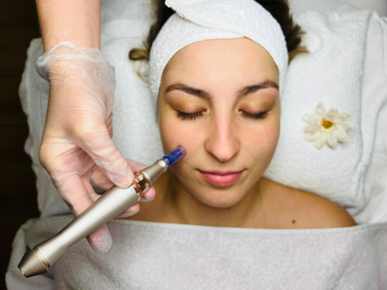 Derma Pen Skin Pen Adria Vita Beauty Cosmetic Salon